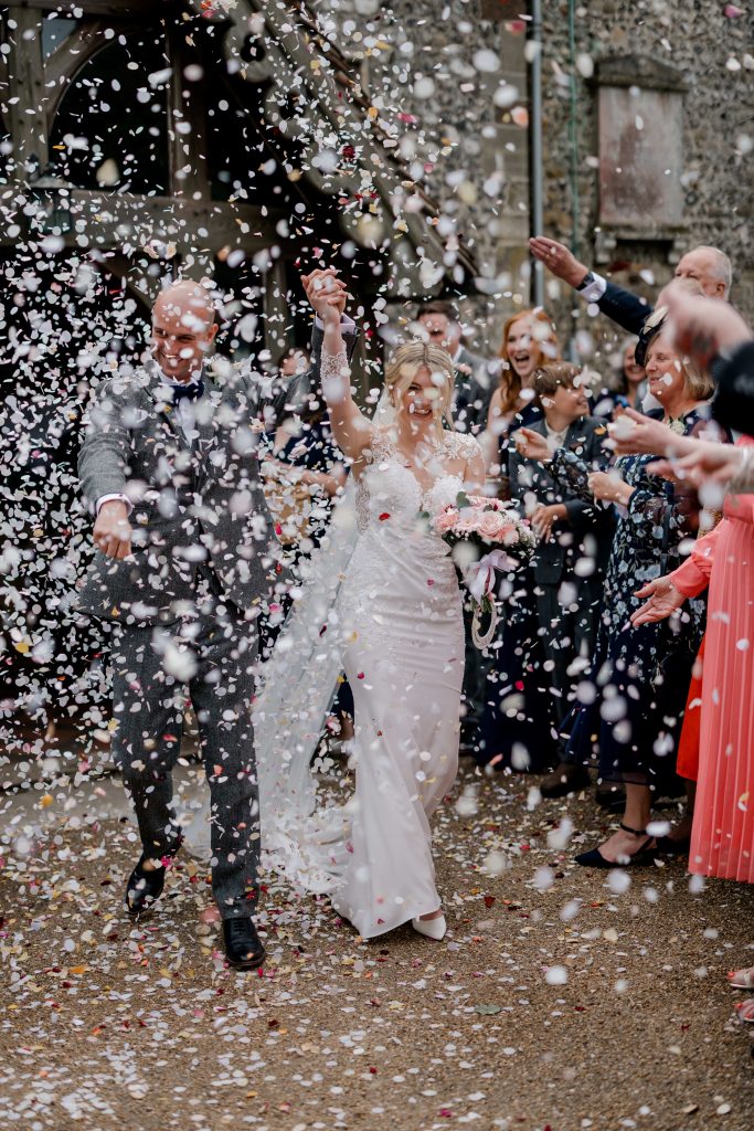 gote-barn-wedding